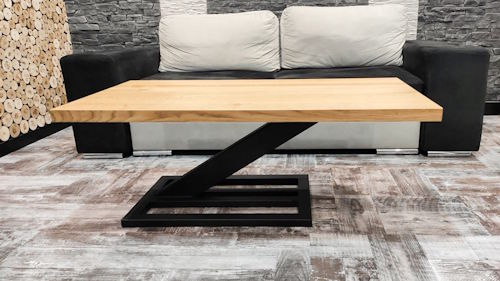 Solidny stół drewniano-metalowy